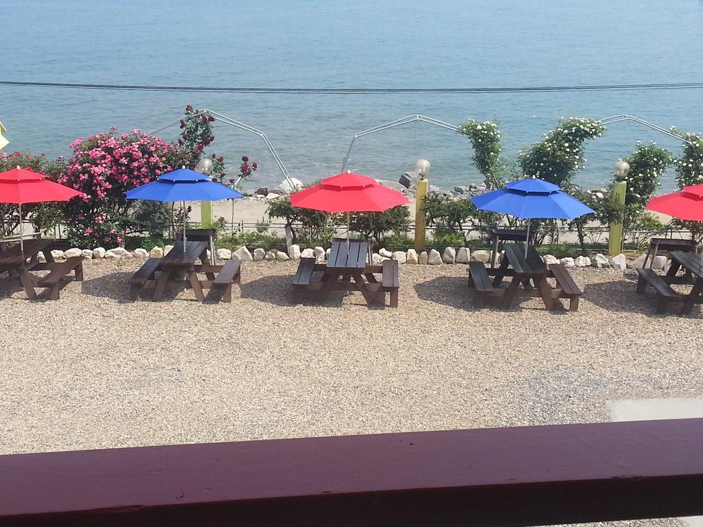 Yongdu Beach Pension Boryeong Bagian luar foto
