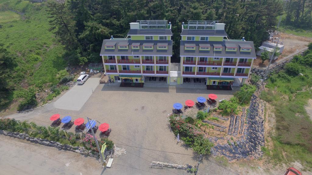 Yongdu Beach Pension Boryeong Bagian luar foto